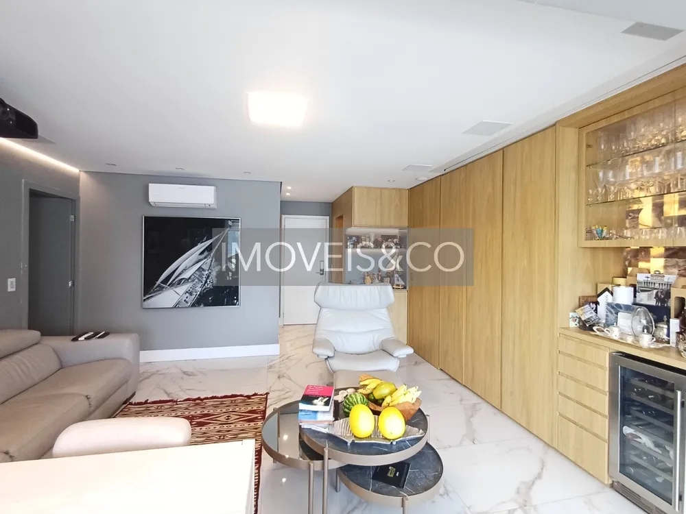 Apartamento, 3 quartos, 132 m² - Foto 2