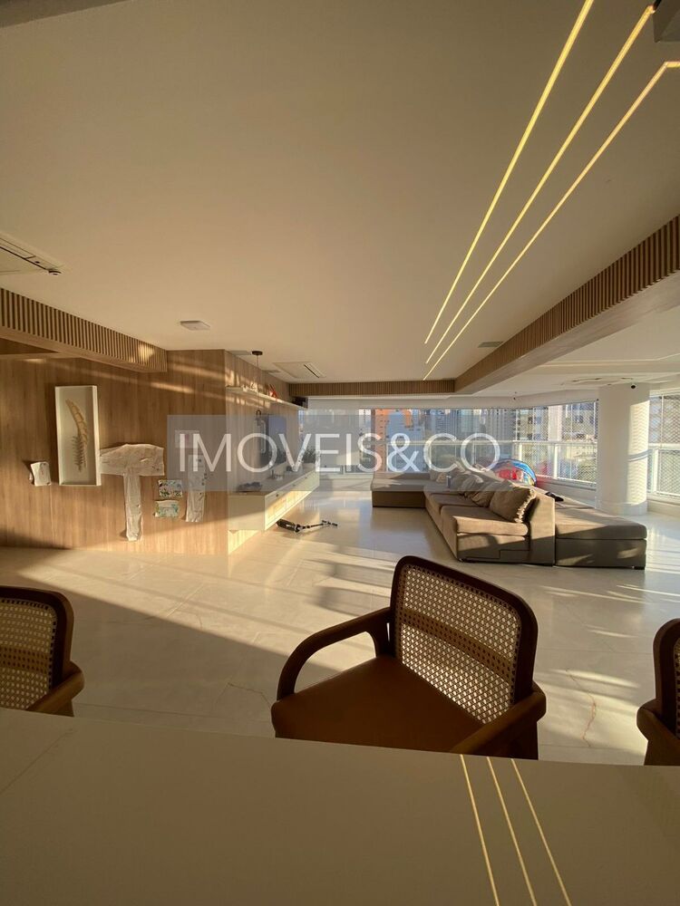 Apartamento, 4 quartos, 254 m² - Foto 11