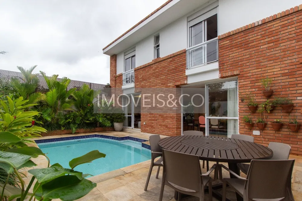 Casa, 4 quartos, 621 m² - Foto 1