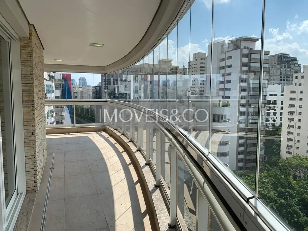 Apartamento, 3 quartos, 200 m² - Foto 1
