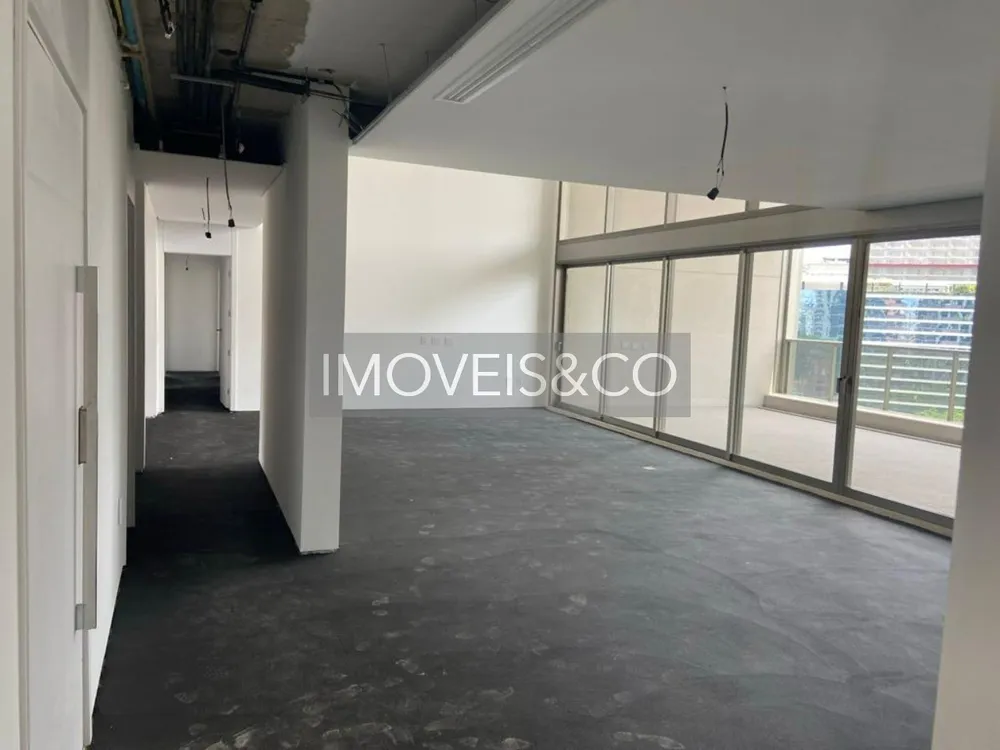Apartamento, 4 quartos, 275 m² - Foto 1