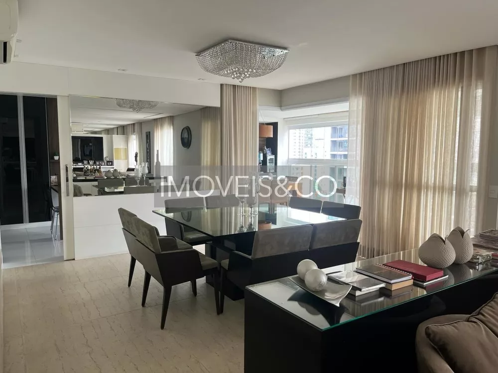 Apartamento à venda e aluguel com 3 quartos, 210m² - Foto 1