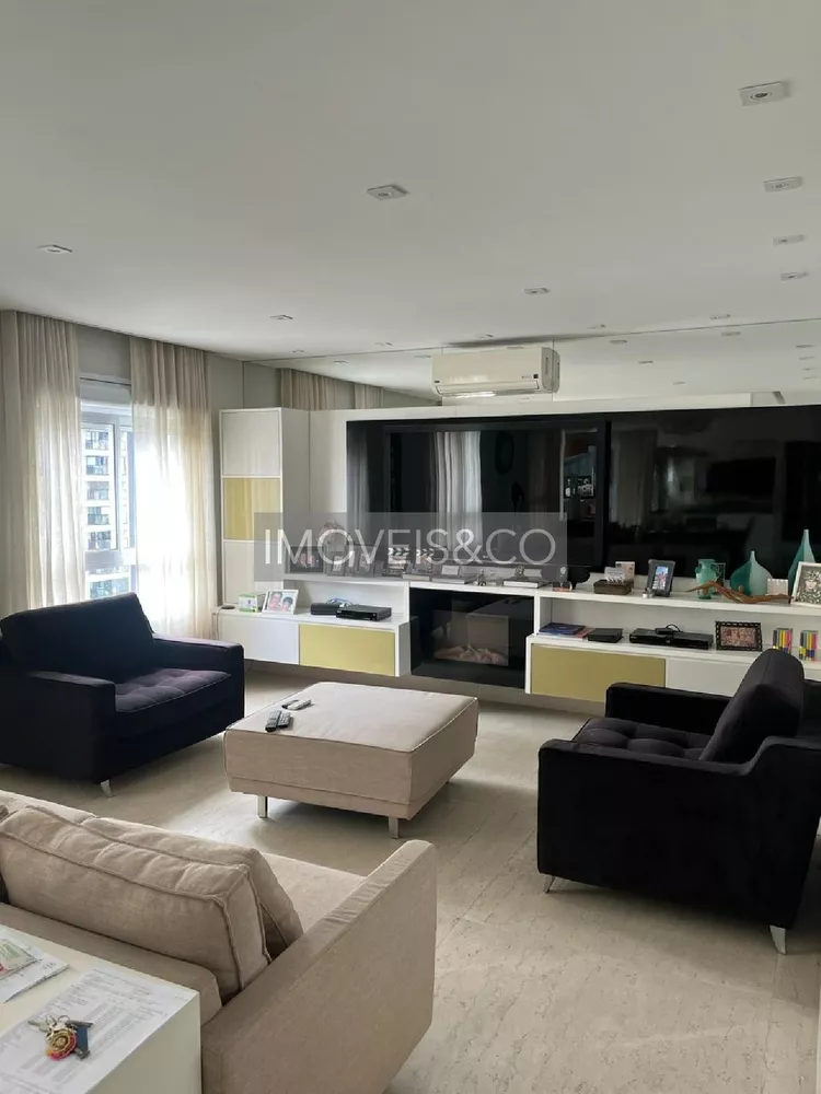 Apartamento à venda e aluguel com 3 quartos, 210m² - Foto 4