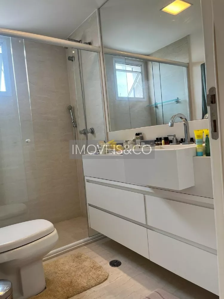 Apartamento à venda e aluguel com 3 quartos, 210m² - Foto 18