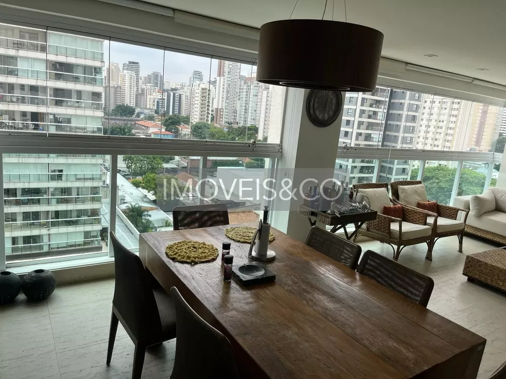 Apartamento à venda e aluguel com 3 quartos, 210m² - Foto 2