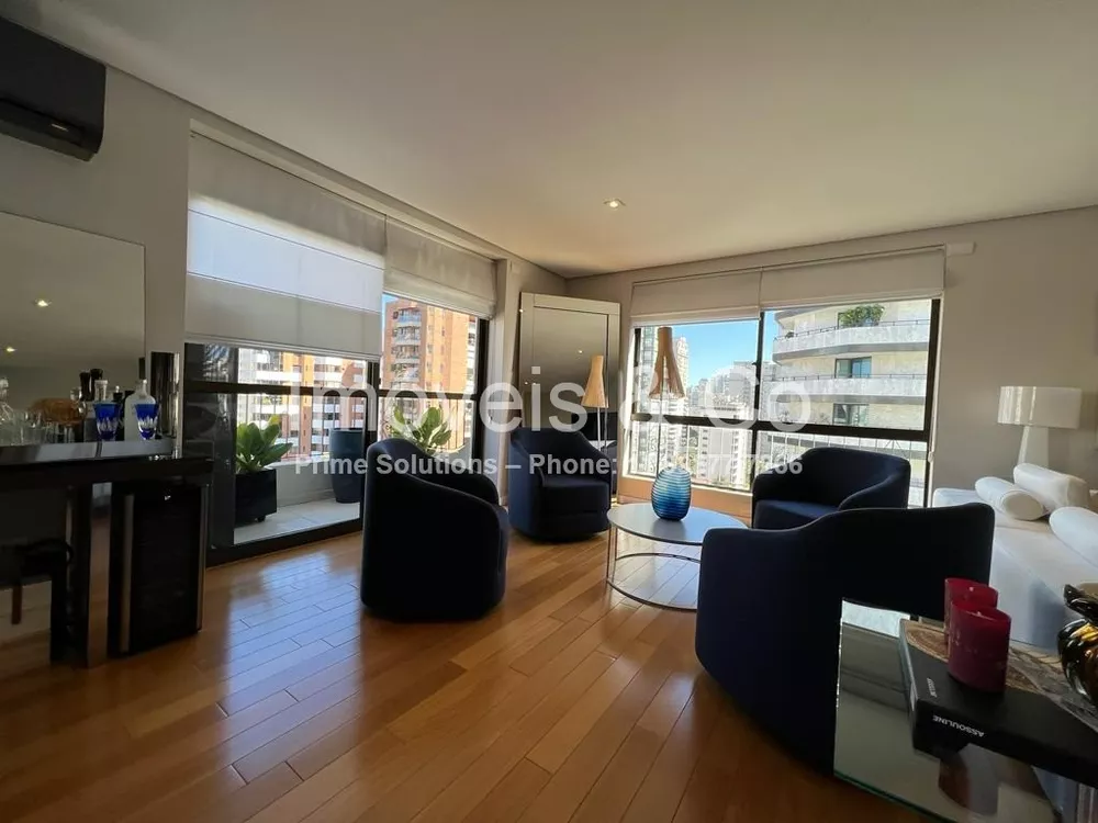 Apartamento à venda com 3 quartos, 200m² - Foto 1