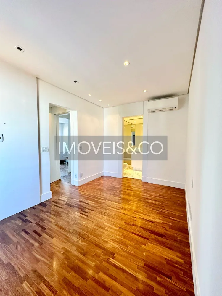 Cobertura, 3 quartos, 232 m² - Foto 11