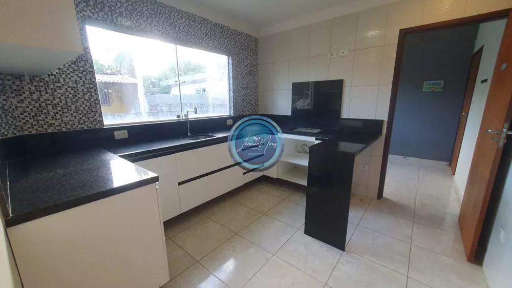 Casa à venda com 3 quartos, 180m² - Foto 6