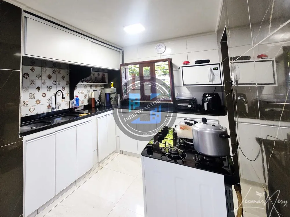 Casa, 3 quartos, 250 m² - Foto 13