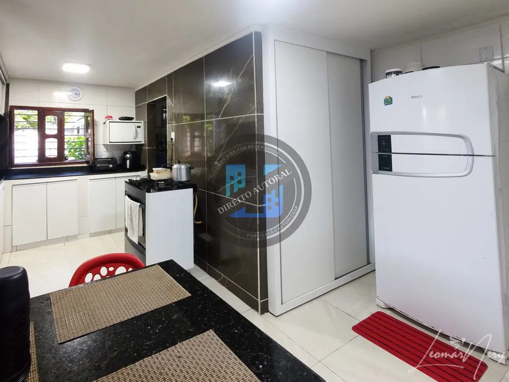 Casa, 3 quartos, 250 m² - Foto 12