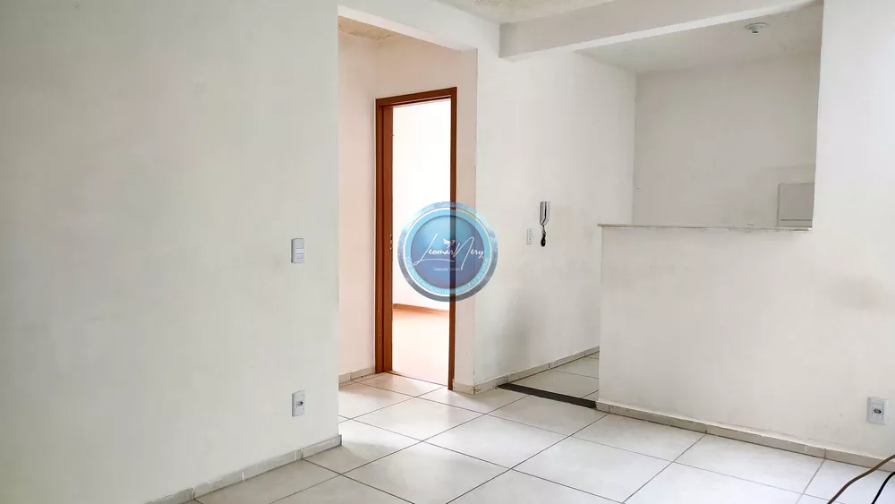 Apartamento à venda com 2 quartos, 42m² - Foto 6