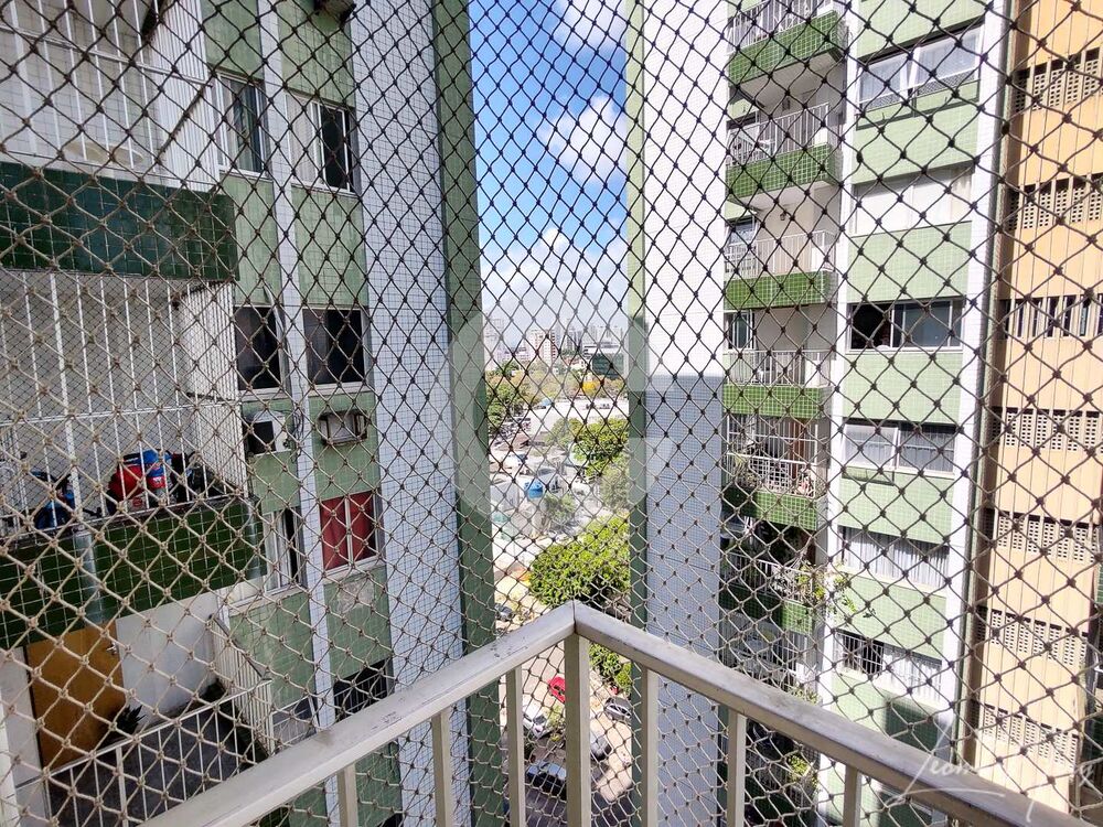 Apartamento à venda com 3 quartos, 83m² - Foto 4