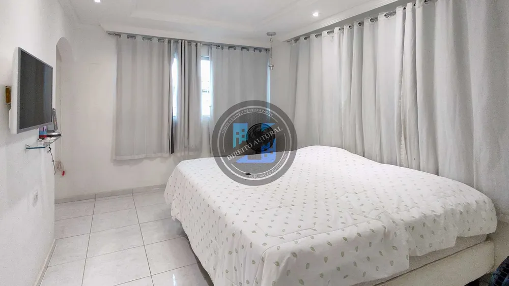 Casa, 3 quartos, 200 m² - Foto 13