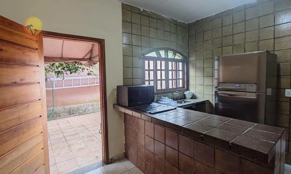 Casa, 4 quartos, 215 m² - Foto 9