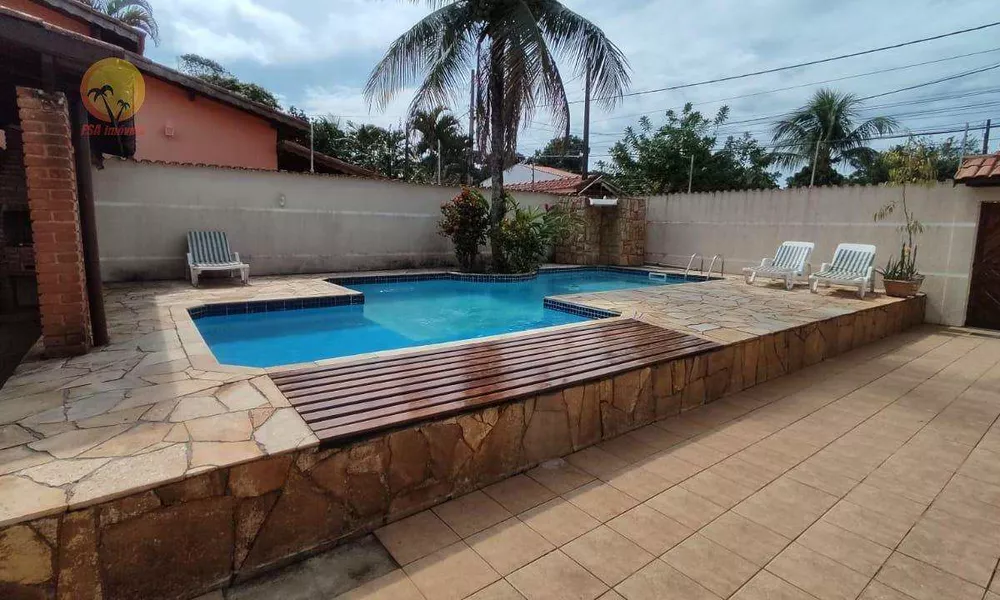 Casa, 4 quartos, 215 m² - Foto 3