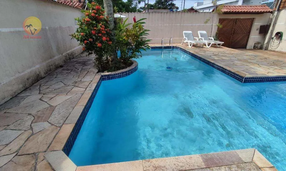 Casa, 4 quartos, 215 m² - Foto 1