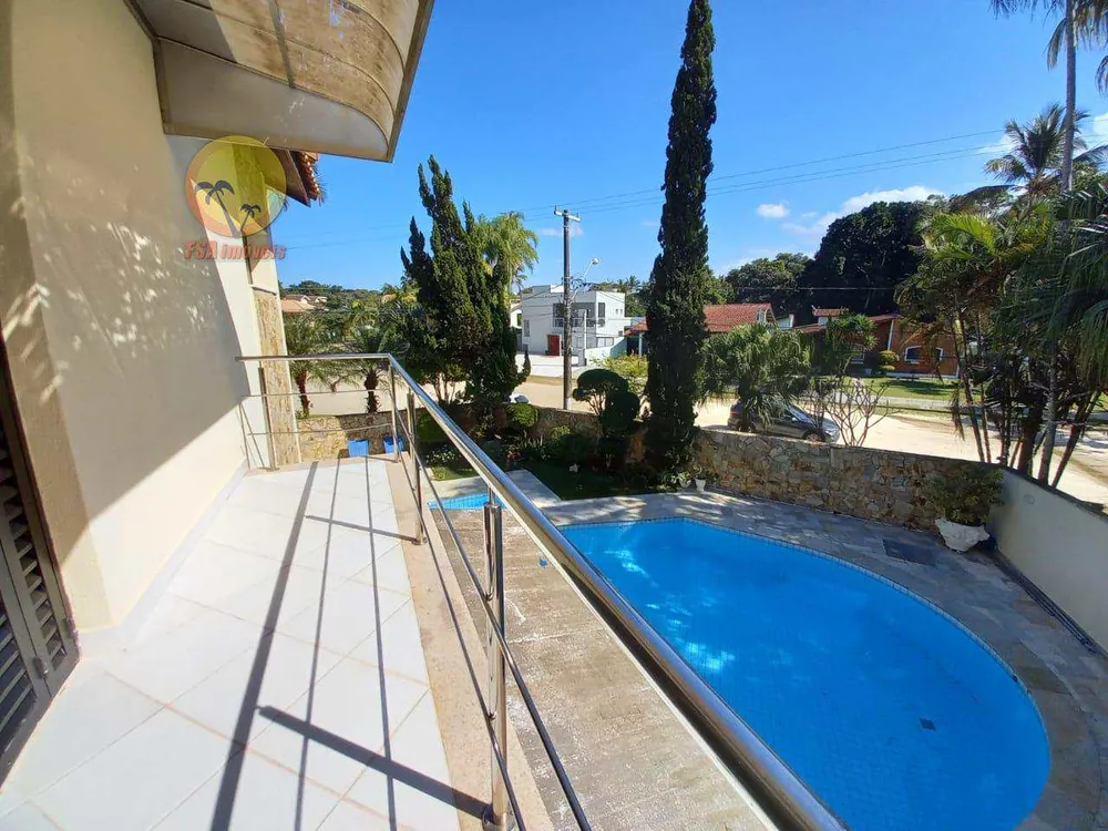 Casa, 4 quartos, 256 m² - Foto 1