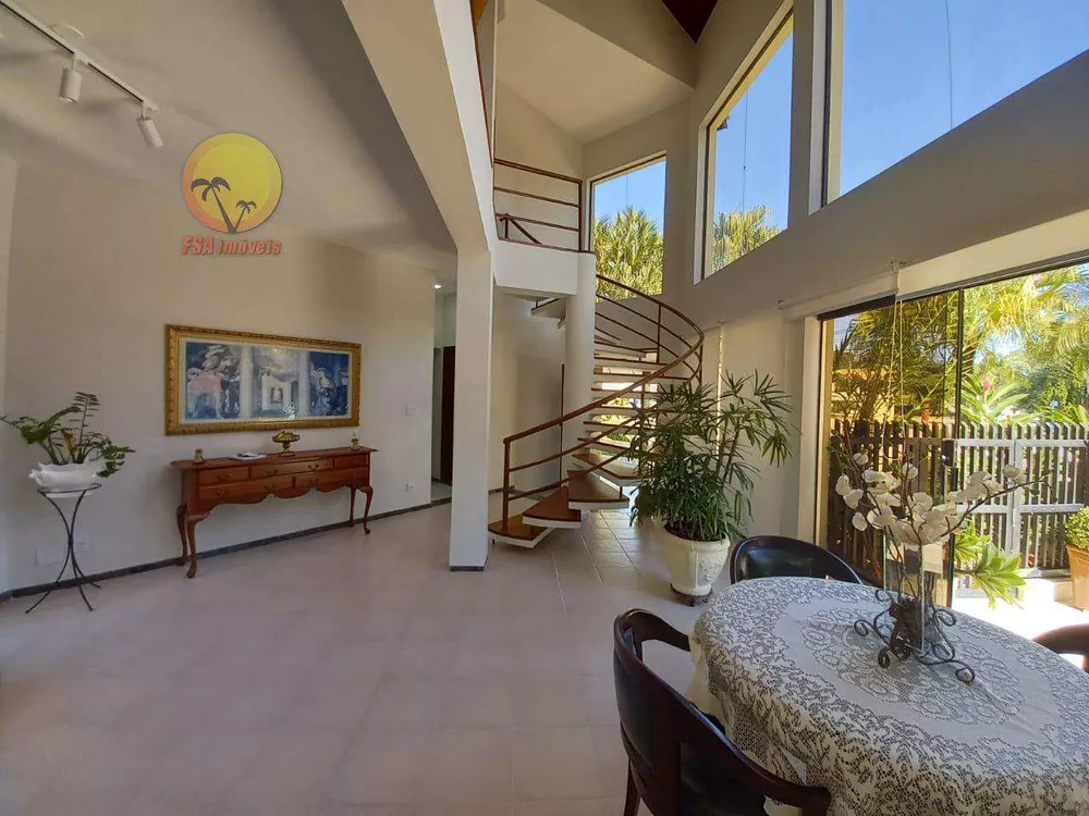 Casa, 4 quartos, 256 m² - Foto 2