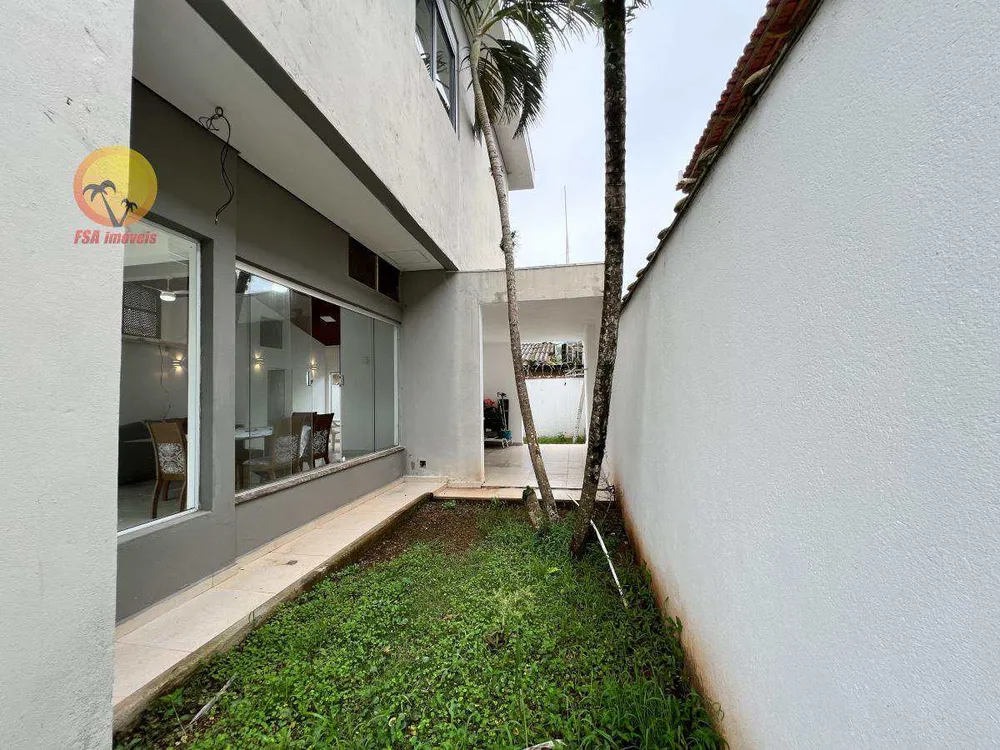 Casa, 4 quartos, 260 m² - Foto 14
