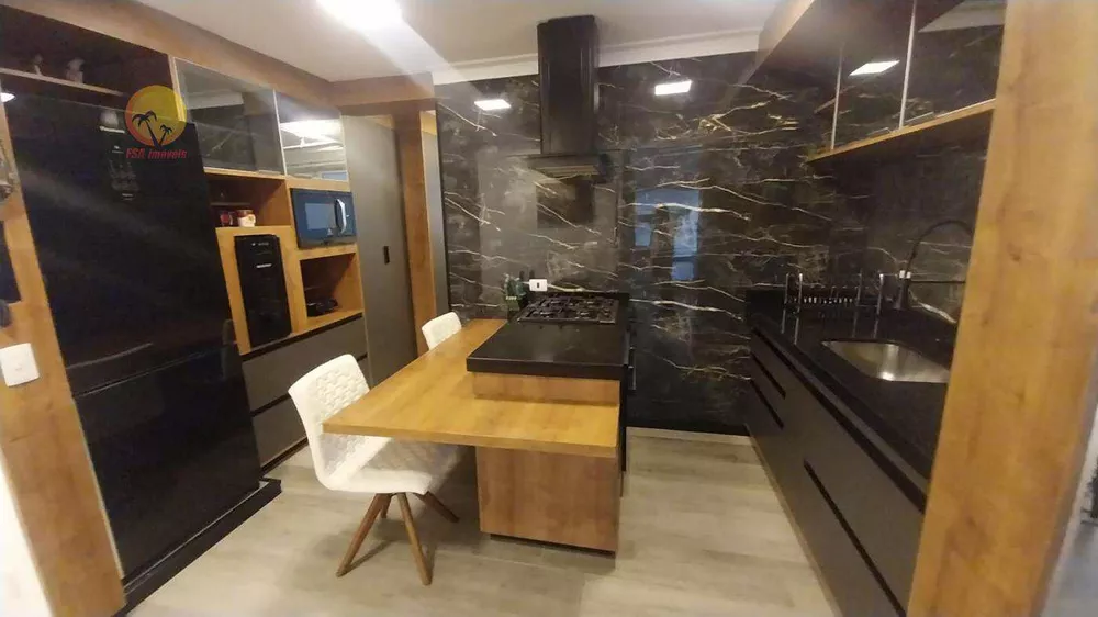 Apartamento, 3 quartos, 161 m² - Foto 1