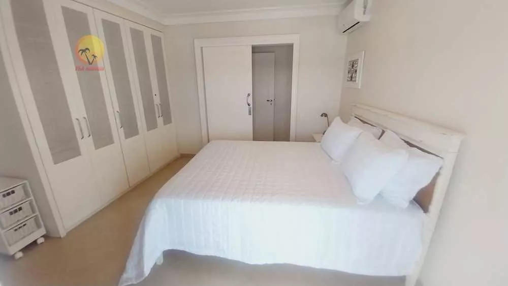 Apartamento, 3 quartos, 220 m² - Foto 3