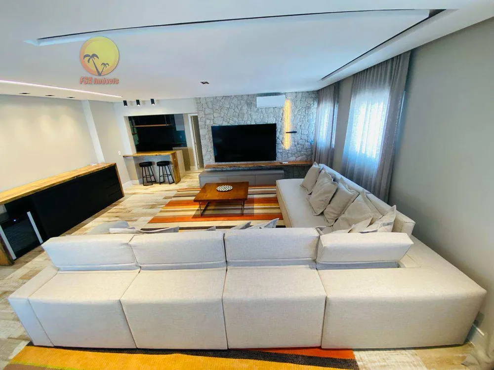 Cobertura, 4 quartos, 210 m² - Foto 1