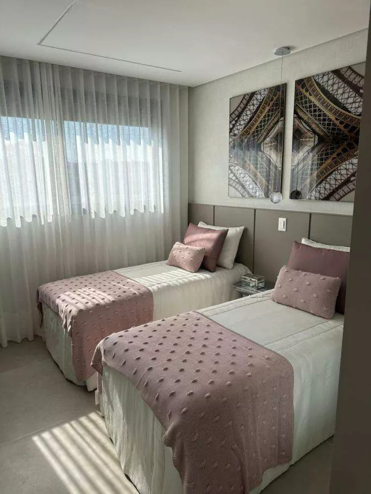 Casa, 6 quartos, 450 m² - Foto 1