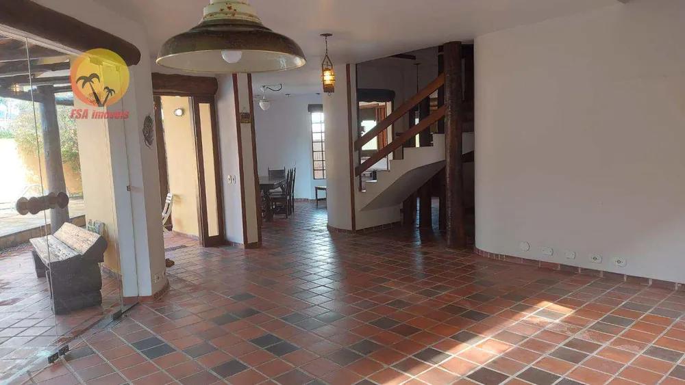 Casa, 5 quartos, 271 m² - Foto 2