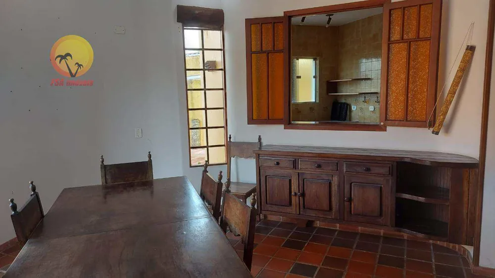 Casa, 5 quartos, 271 m² - Foto 3