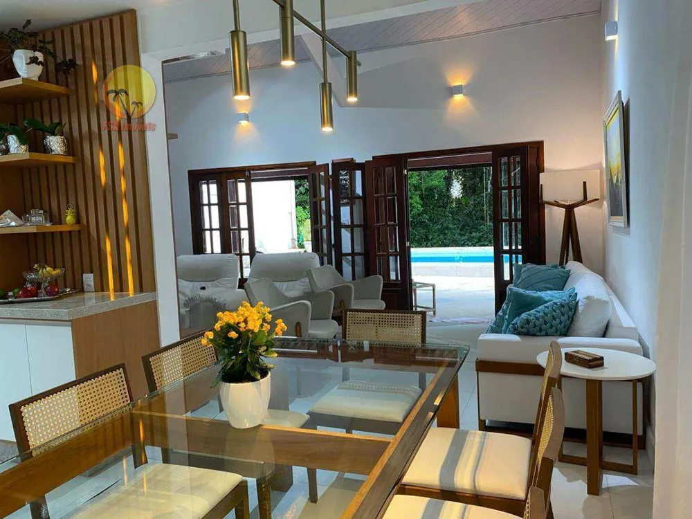 Casa, 4 quartos, 300 m² - Foto 1