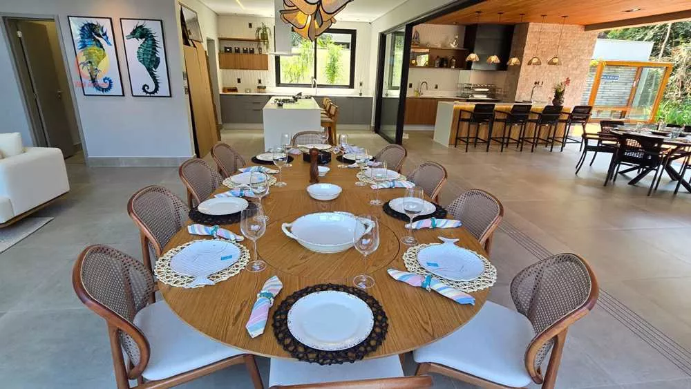 Casa, 6 quartos, 470 m² - Foto 1
