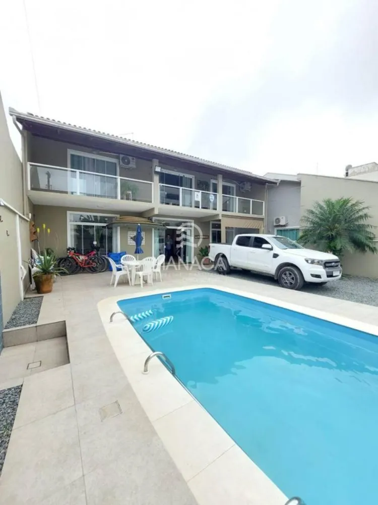Sobrado, 3 quartos, 300 m² - Foto 1
