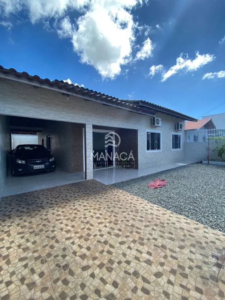 Casa, 3 quartos, 176 m² - Foto 1