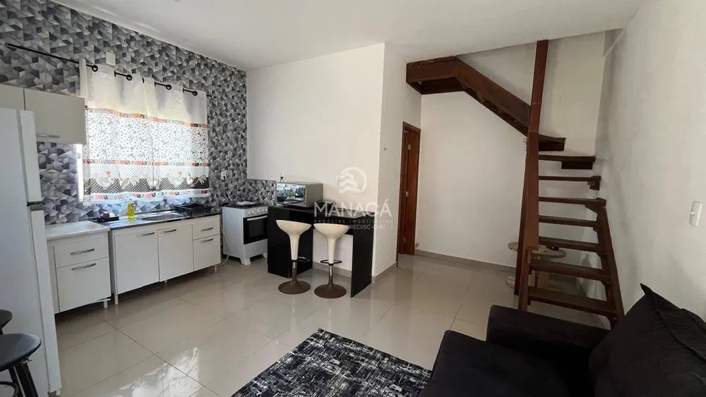Casa, 2 quartos, 70 m² - Foto 1