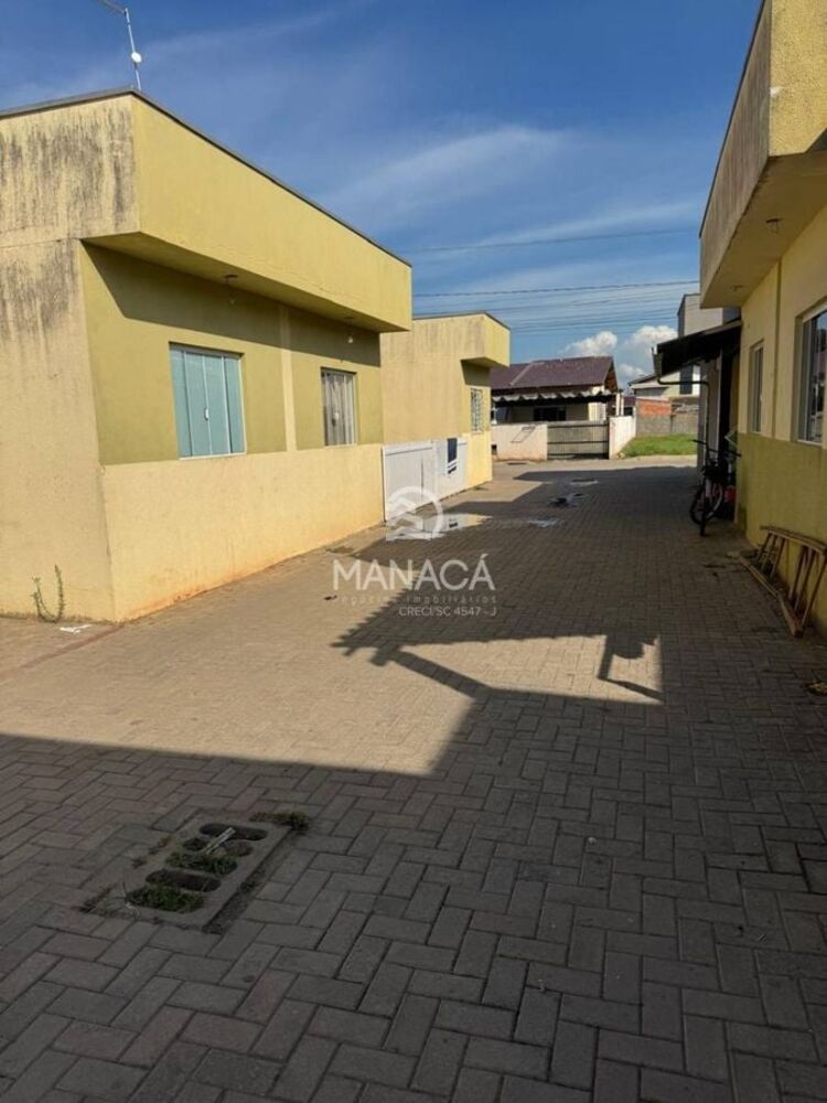 Casa para alugar com 2 quartos, 45m² - Foto 3