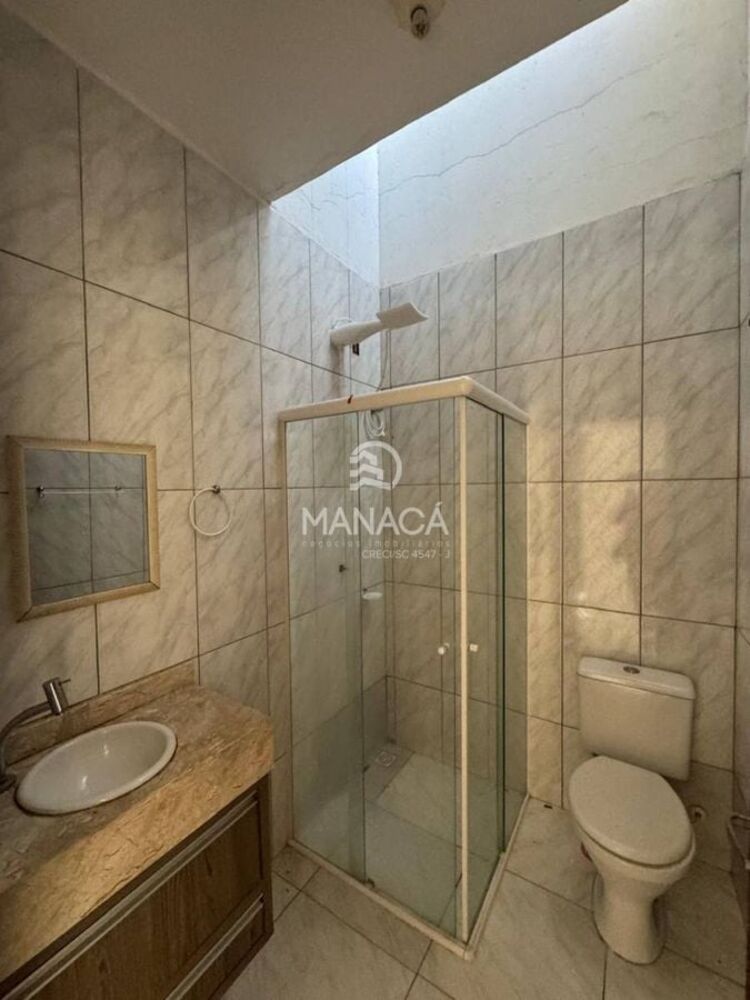 Casa para alugar com 2 quartos, 45m² - Foto 5