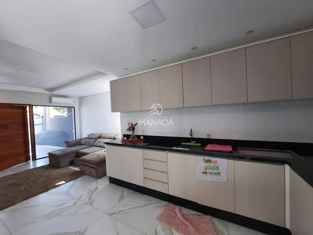 Casa, 3 quartos, 107 m² - Foto 2