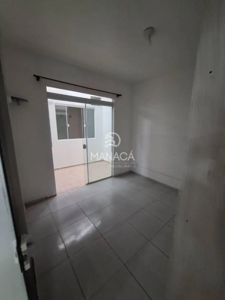 Casa, 3 quartos, 130 m² - Foto 2