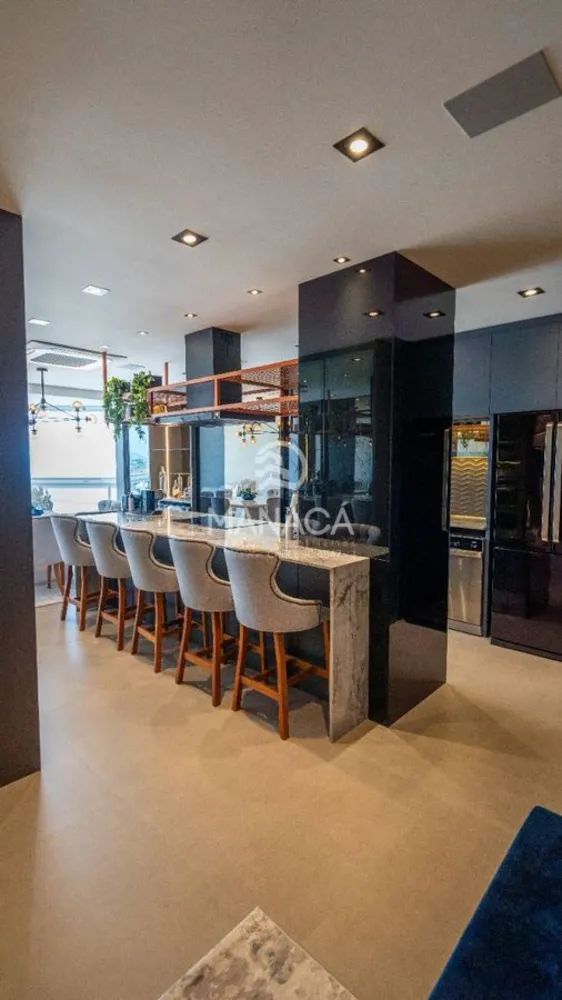 Apartamento, 3 quartos, 156 m² - Foto 4
