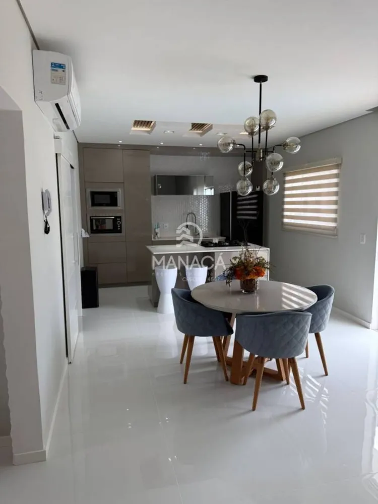 Casa, 3 quartos, 196 m² - Foto 4