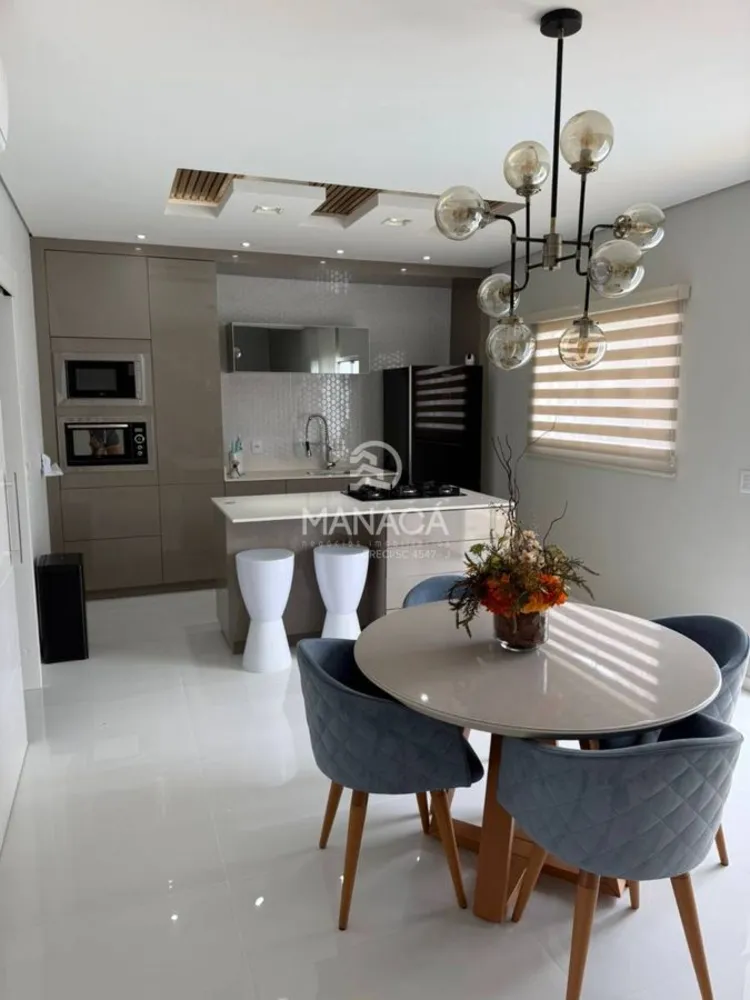 Casa, 3 quartos, 196 m² - Foto 5