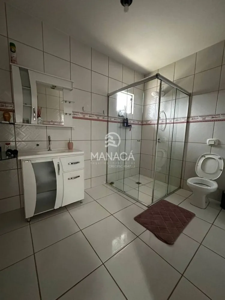 Casa, 4 quartos, 230 m² - Foto 11