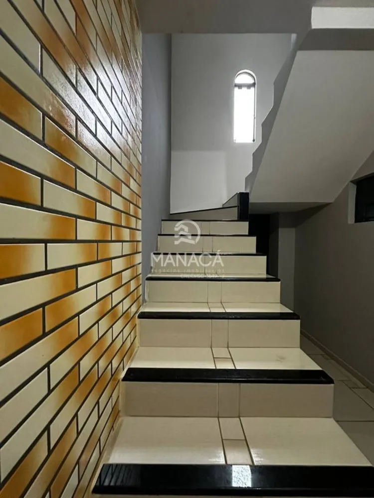Casa, 4 quartos, 230 m² - Foto 8