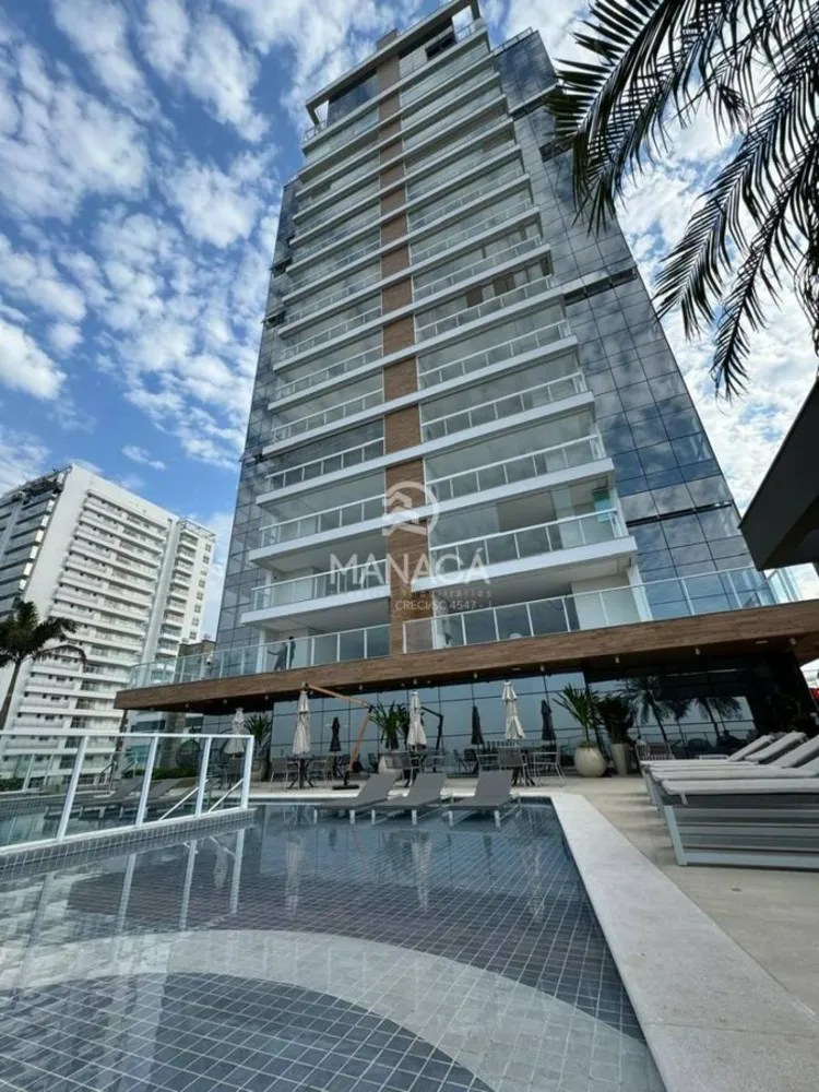 Apartamento, 3 quartos, 140 m² - Foto 1