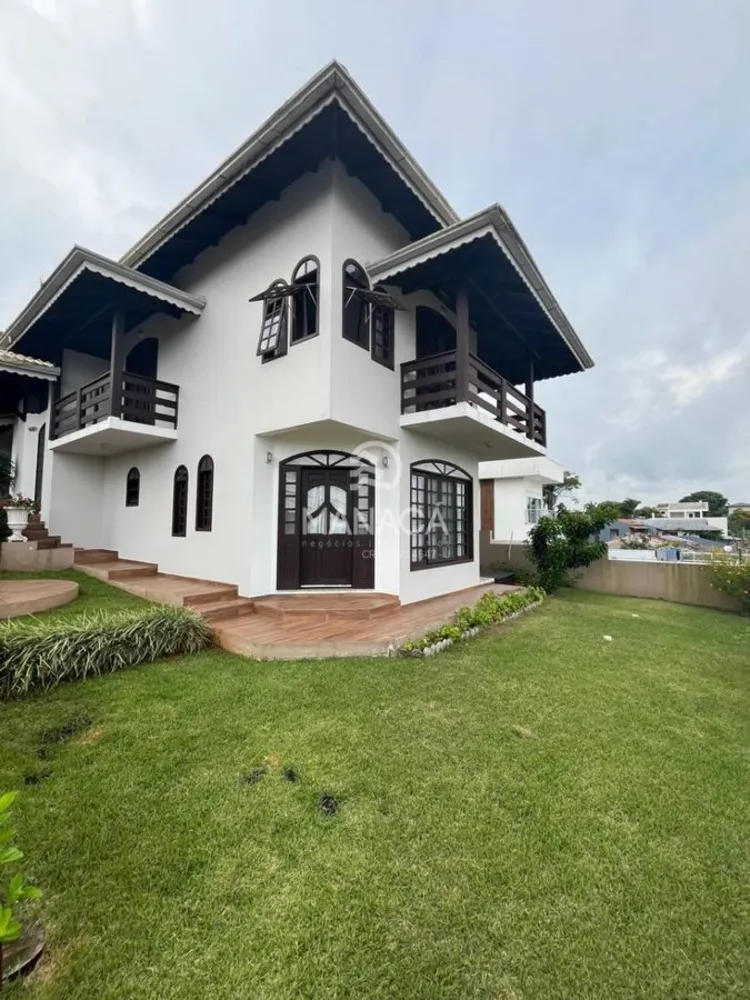 Casa, 3 quartos, 270 m² - Foto 1