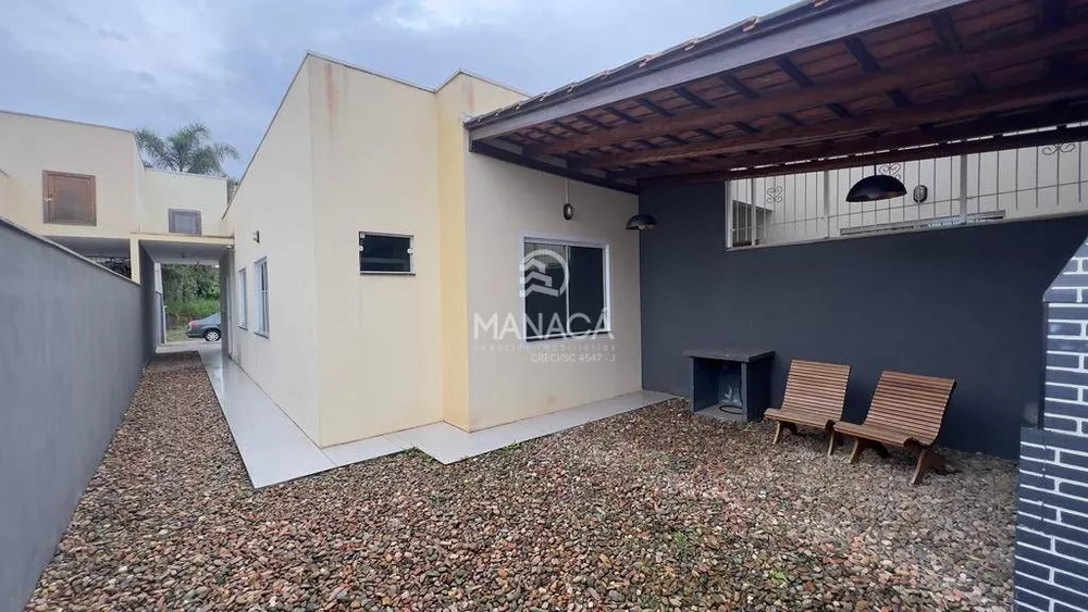 Casa à venda com 3 quartos, 80m² - Foto 7