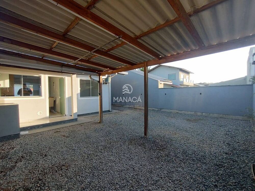 Casa à venda com 2 quartos, 45m² - Foto 14