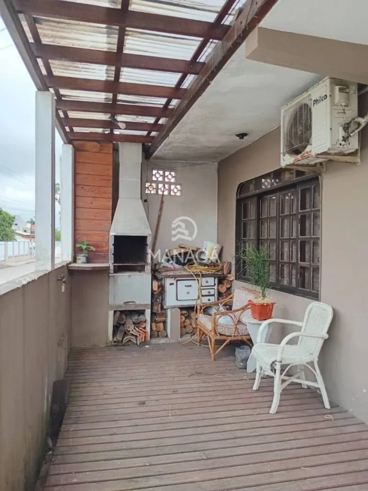 Casa, 3 quartos, 190 m² - Foto 2