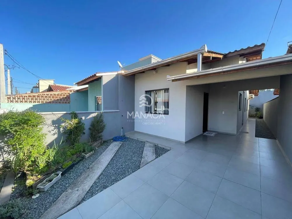 Casa, 2 quartos, 72 m² - Foto 1