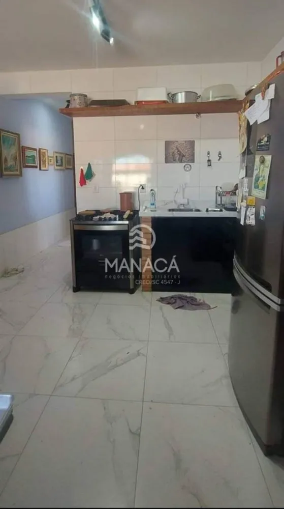 Casa, 3 quartos, 180 m² - Foto 3